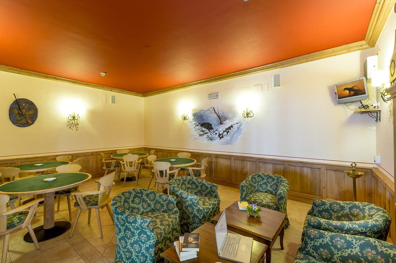 Hotel Trieste Рокарасо Екстериор снимка